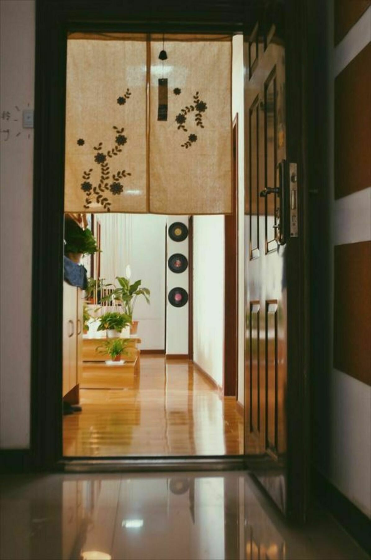 Huanlesong Youth Hostel Wu-chan Exteriér fotografie